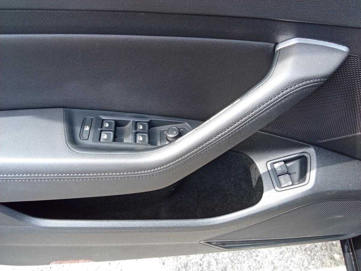 volkswagen-passat-variant-2017-hibrido-a-gasolina-1395cc