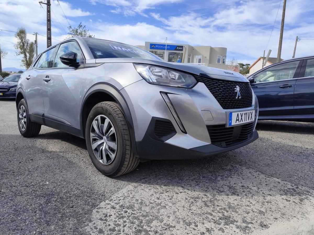 peugeot-2008-2023-gasolina-1199cc