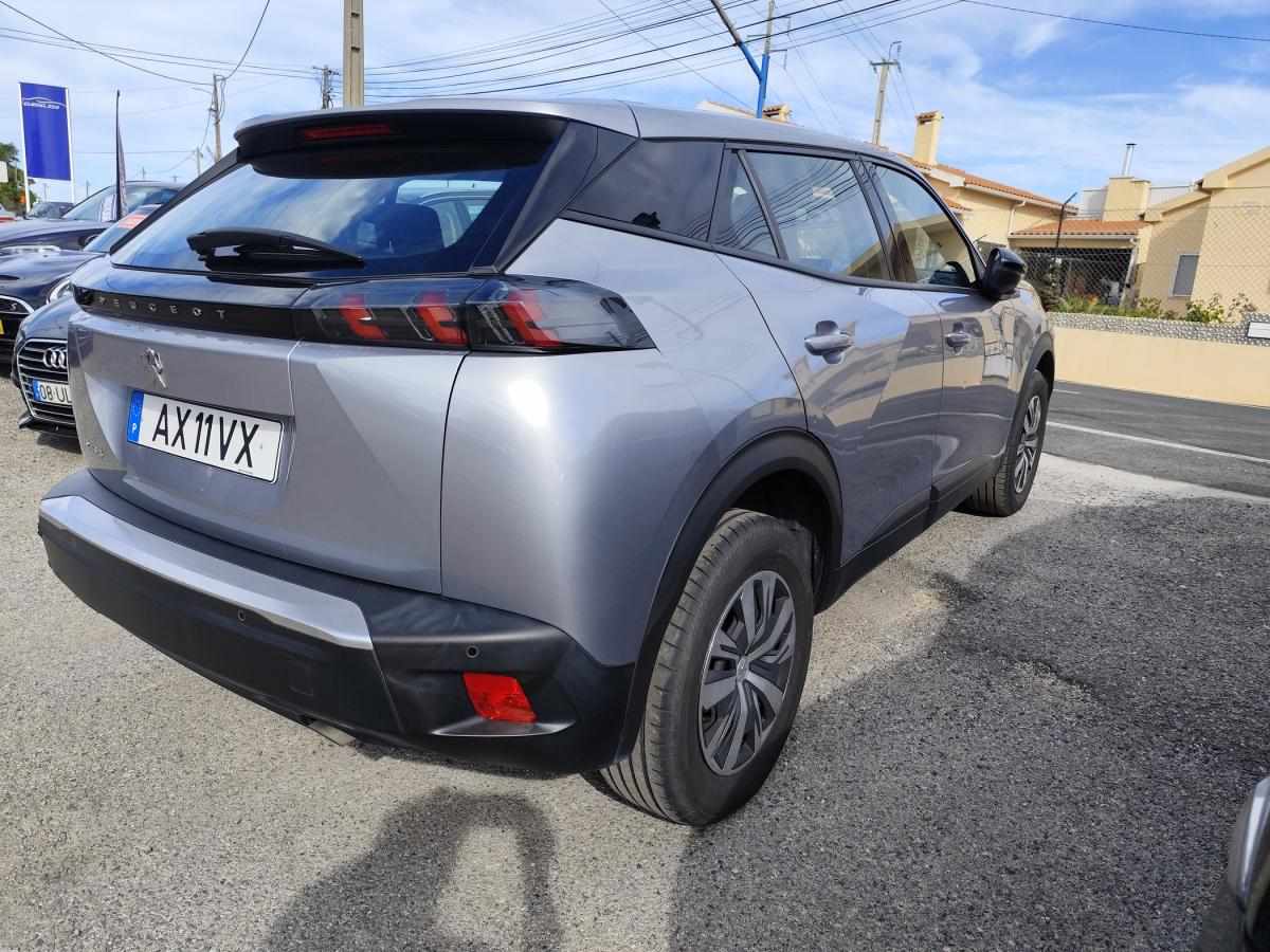 peugeot-2008-2023-gasolina-1199cc
