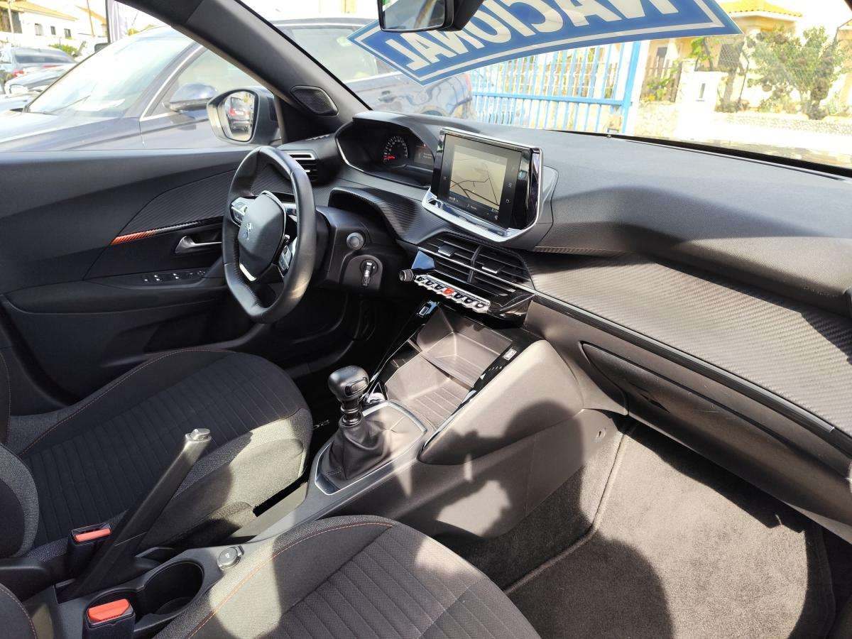 peugeot-2008-2023-gasolina-1199cc