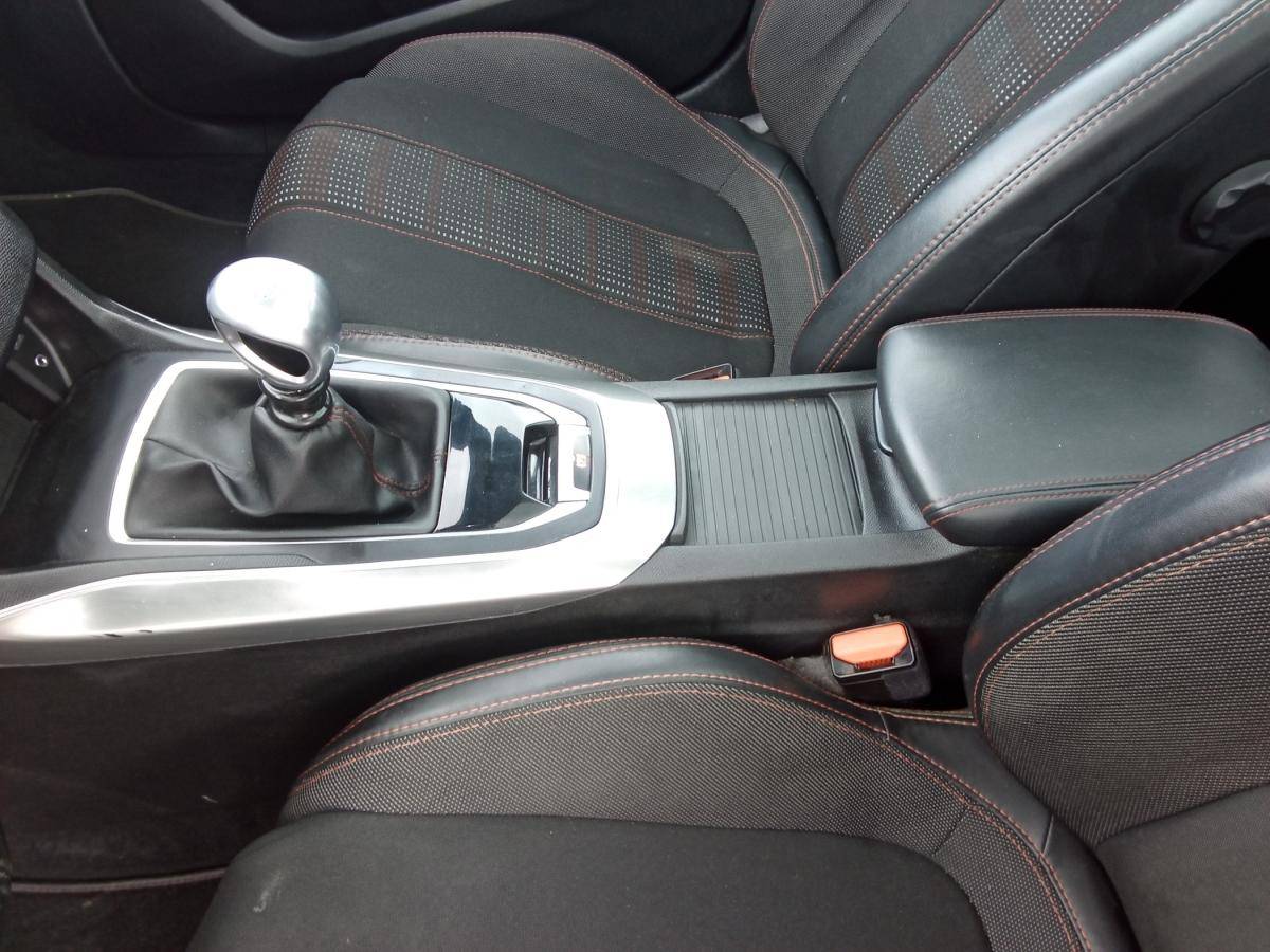 peugeot-308-sw-2015-diesel-1560cc