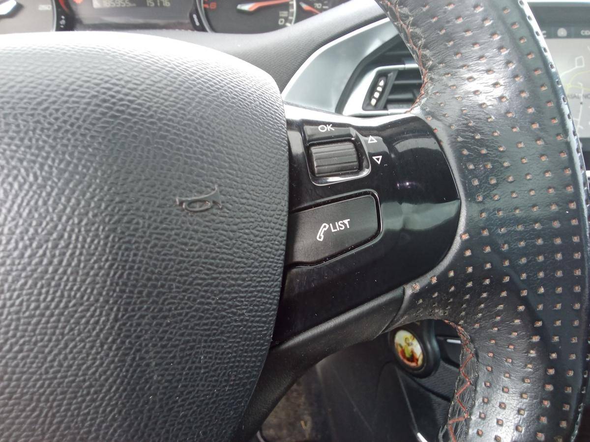 peugeot-308-sw-2015-diesel-1560cc
