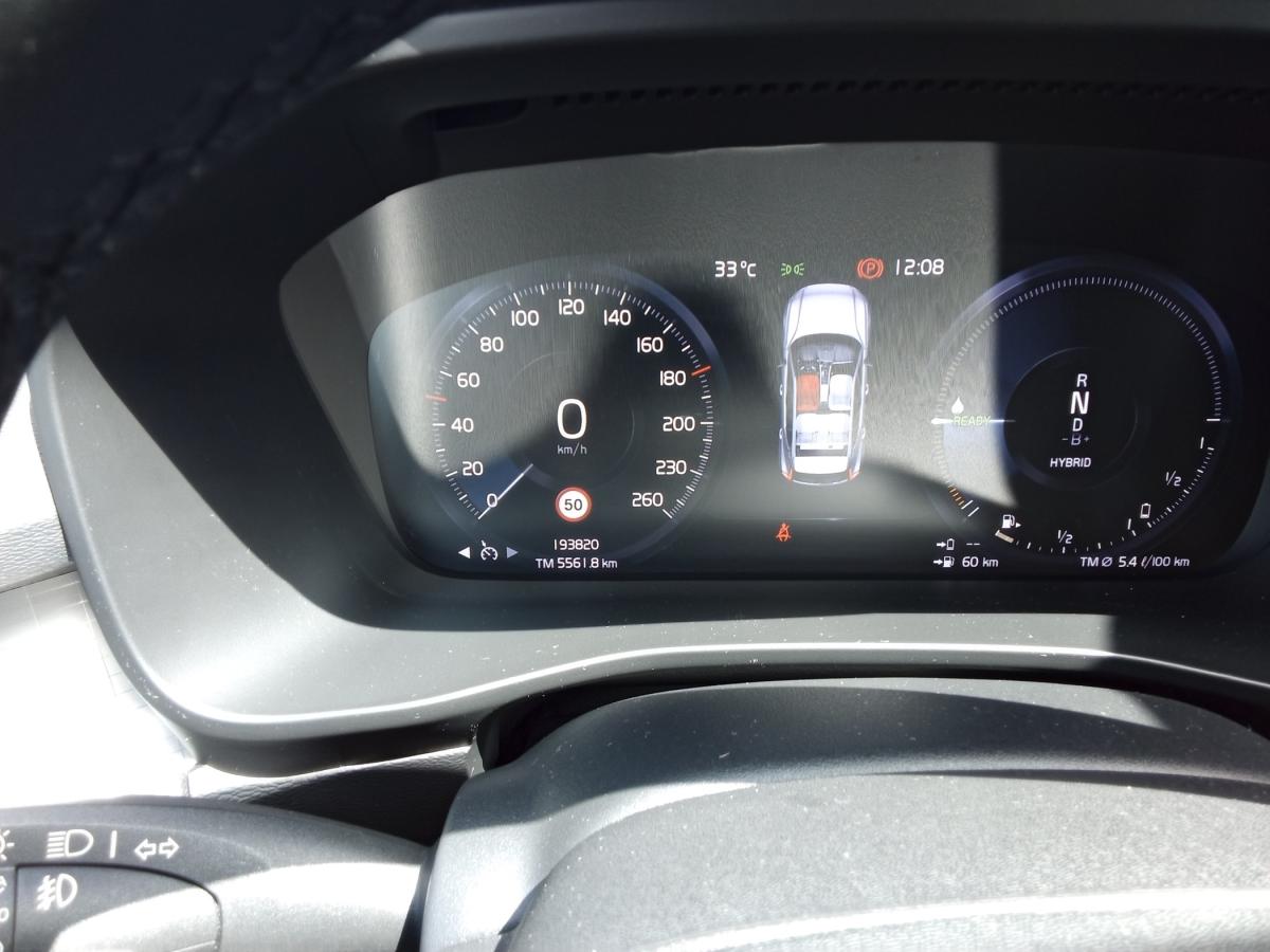 volvo-xc40-2020-hibrido-a-gasolina-1477cc