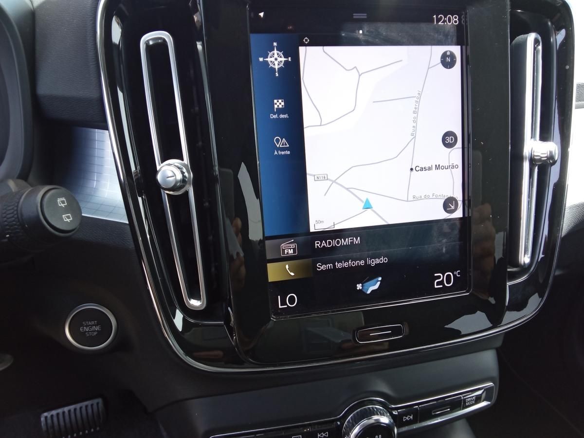 volvo-xc40-2020-hibrido-a-gasolina-1477cc