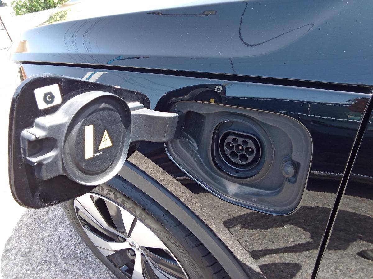 volvo-xc40-2020-hibrido-a-gasolina-1477cc