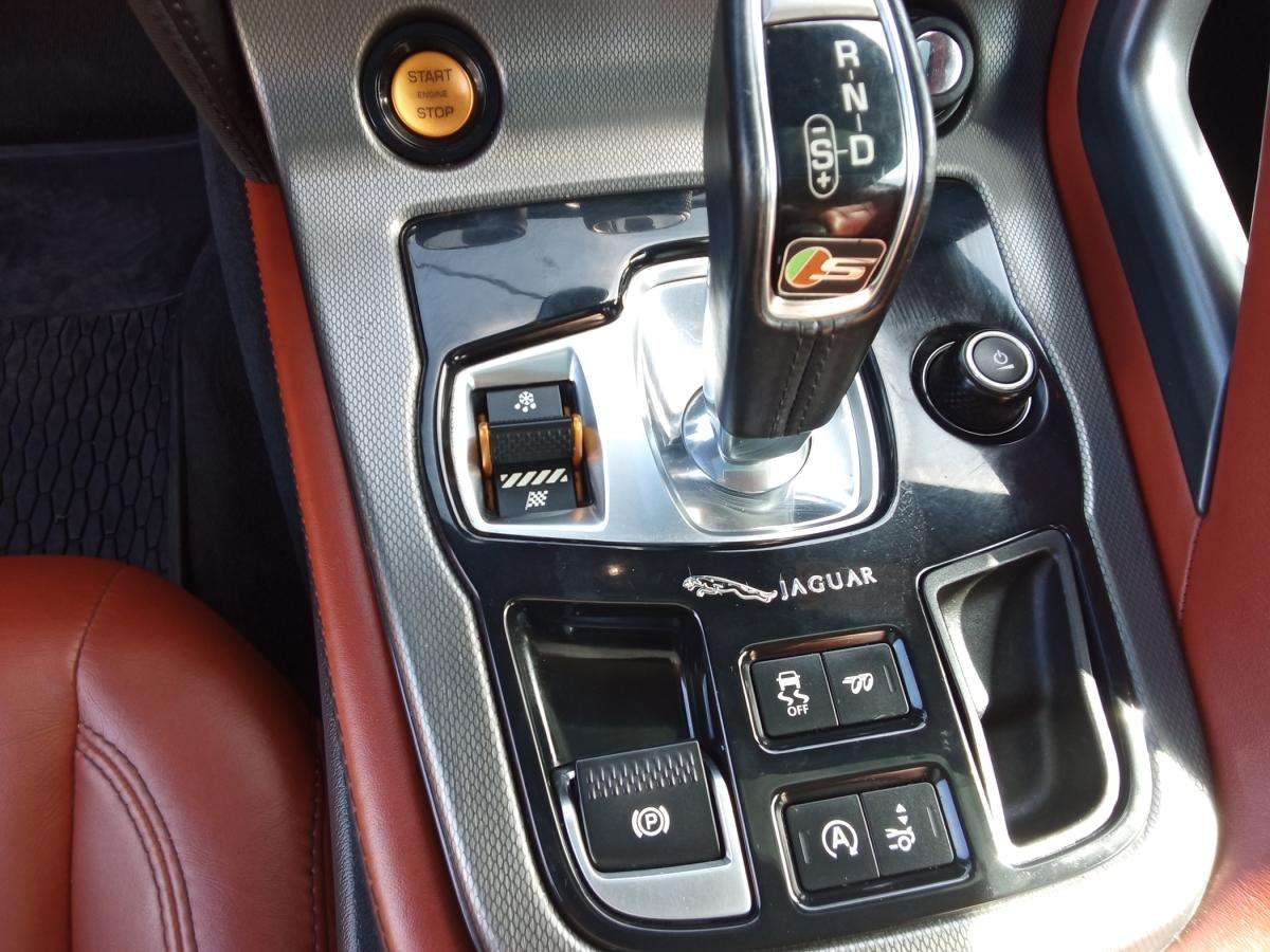 jaguar-f-type-2015-gasolina-2995cc