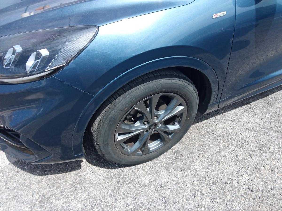 ford-kuga-2022-gasolina-1499cc