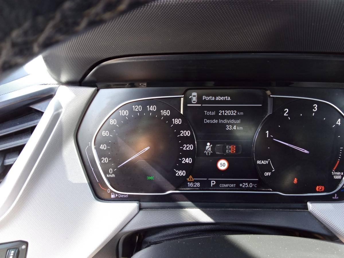 bmw-serie-2-2021-diesel-1496cc