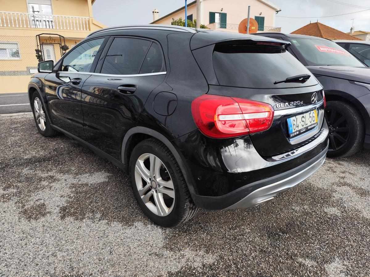 mercedes-benz-gla-2017-diesel-2143cc