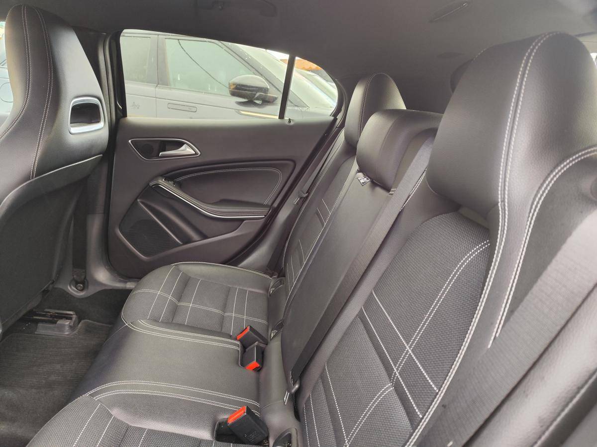 mercedes-benz-gla-2017-diesel-2143cc