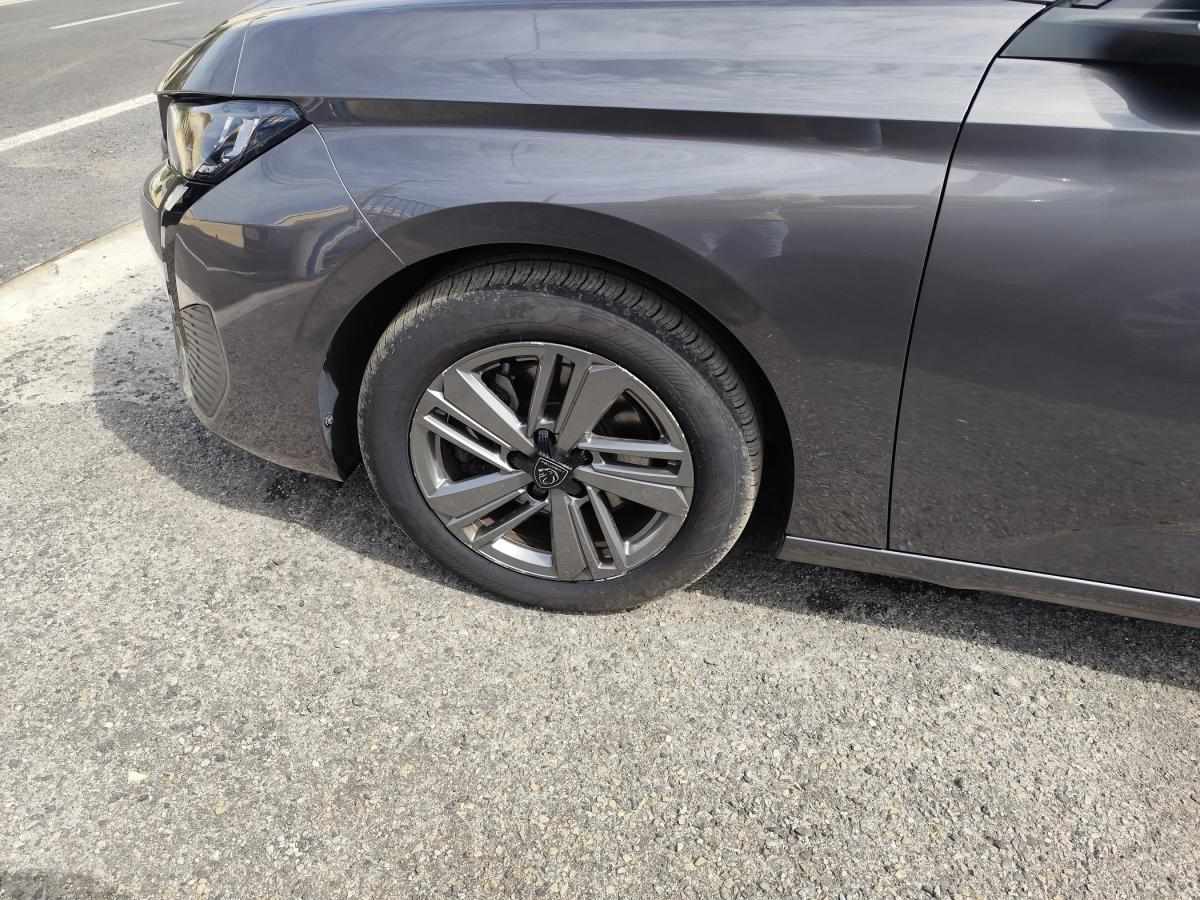 peugeot-308-sw-2022-diesel-1499cc