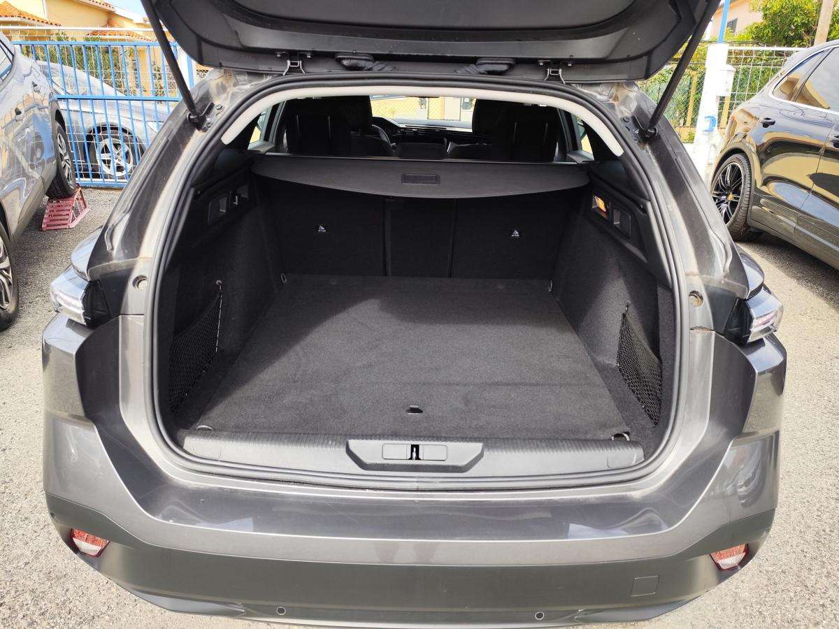 peugeot-308-sw-2022-diesel-1499cc