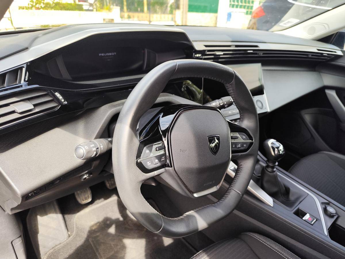 peugeot-308-sw-2022-diesel-1499cc