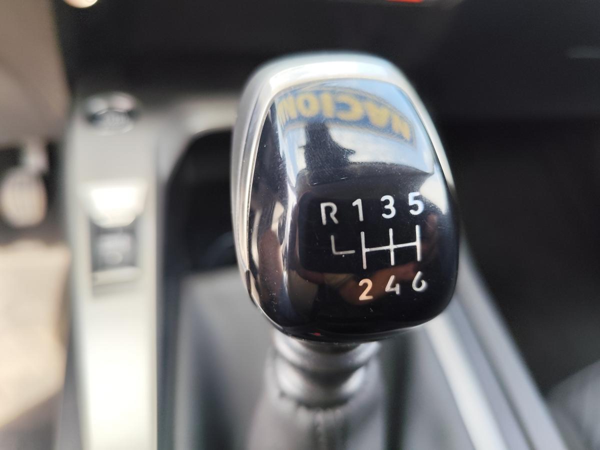 peugeot-308-sw-2022-diesel-1499cc