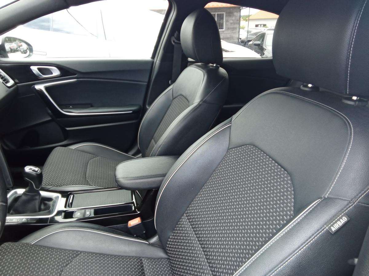 kia-xceed-2022-gasolina-998cc