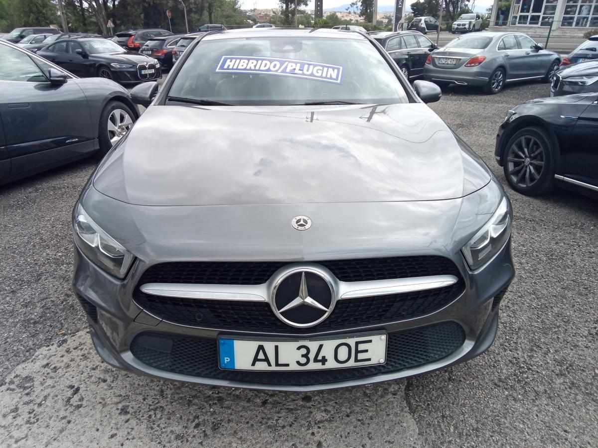 mercedes-benz-classe-a-2021-hibrido-a-gasolina-1332cc