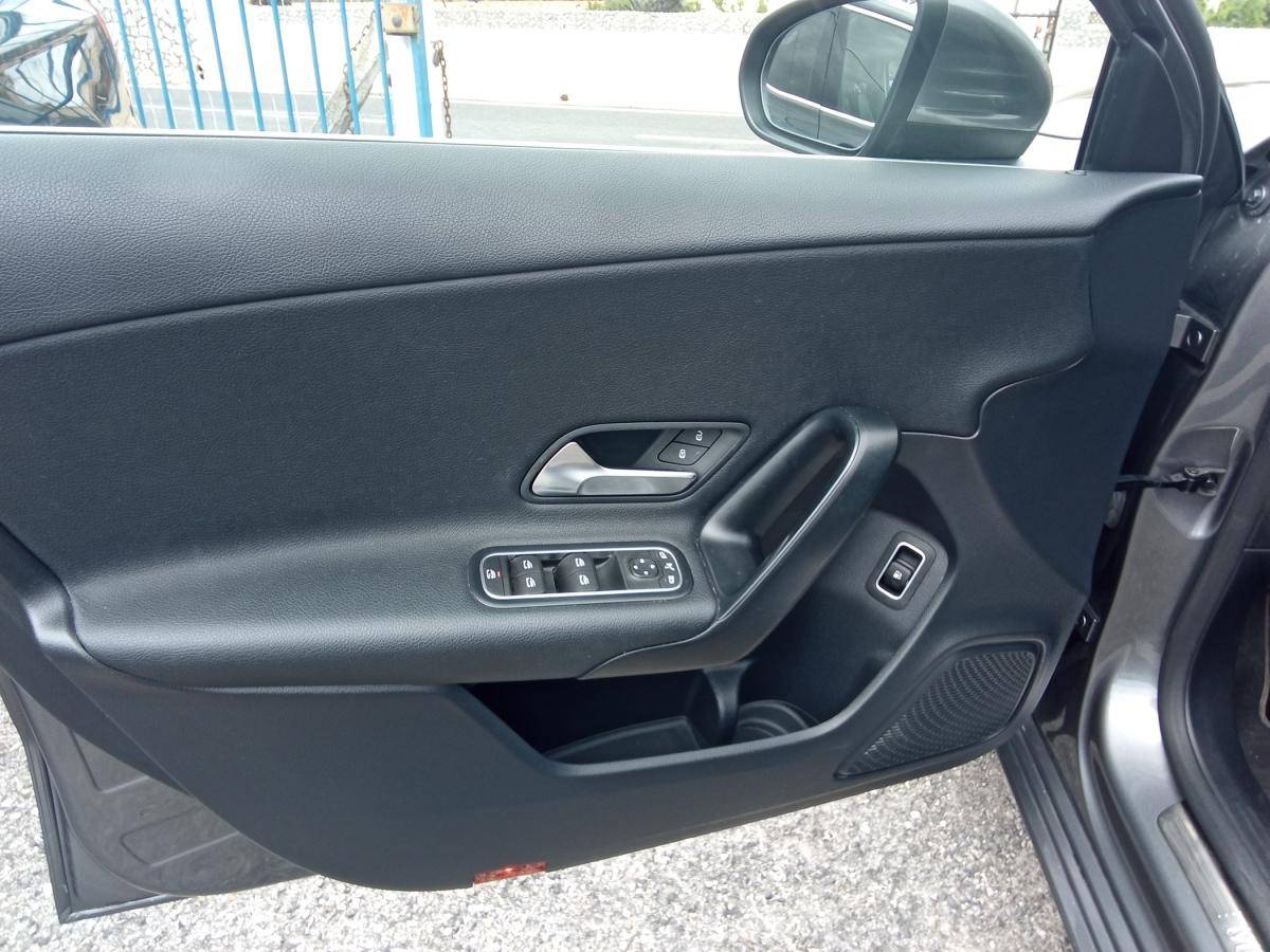 mercedes-benz-classe-a-2021-hibrido-a-gasolina-1332cc