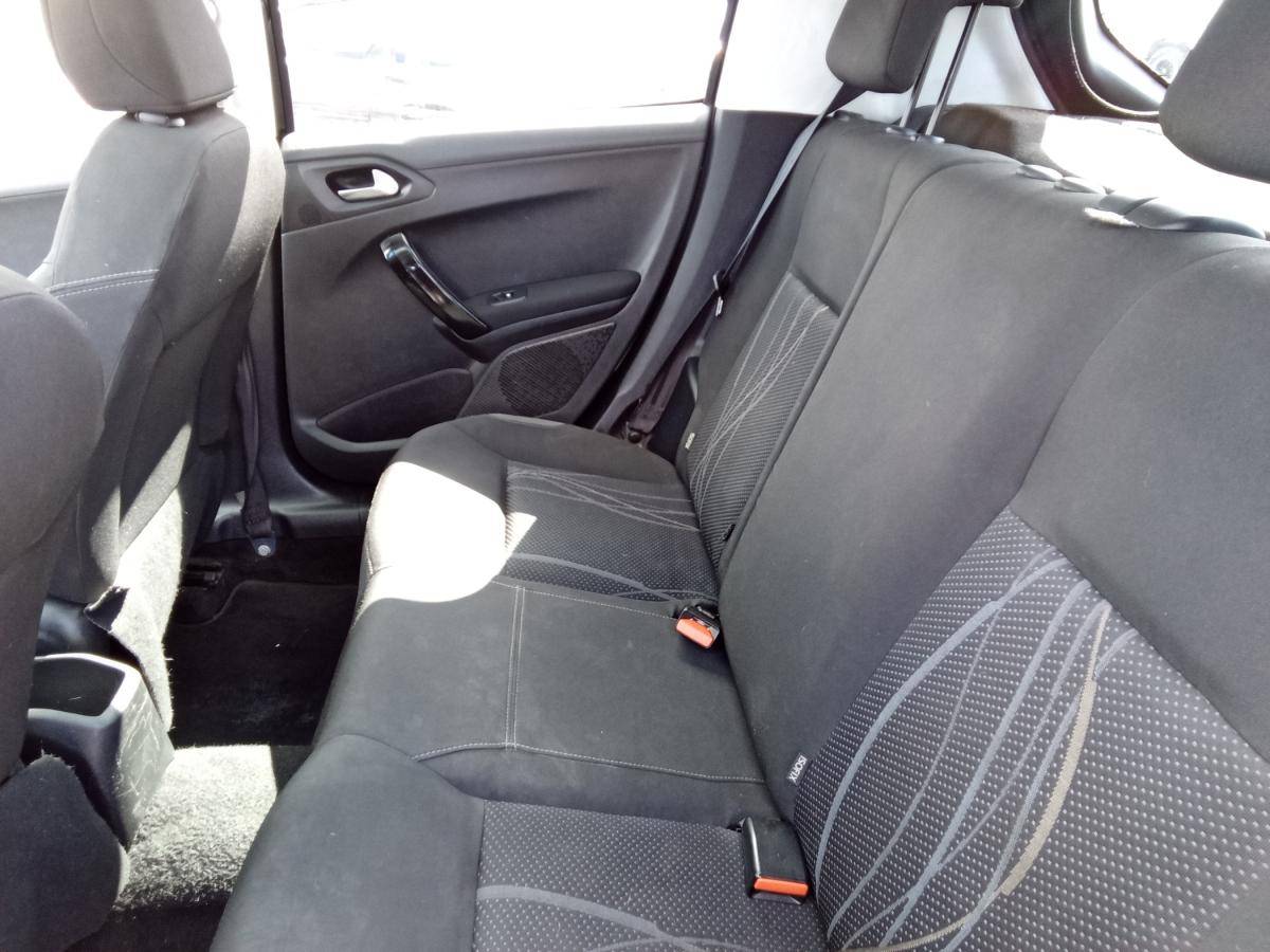 peugeot-208-2014-diesel-1398cc