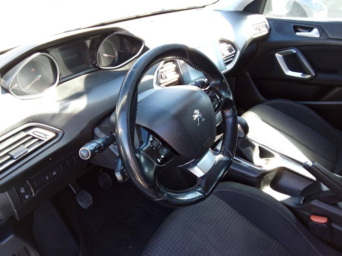 peugeot-308-2018-diesel-1560cc