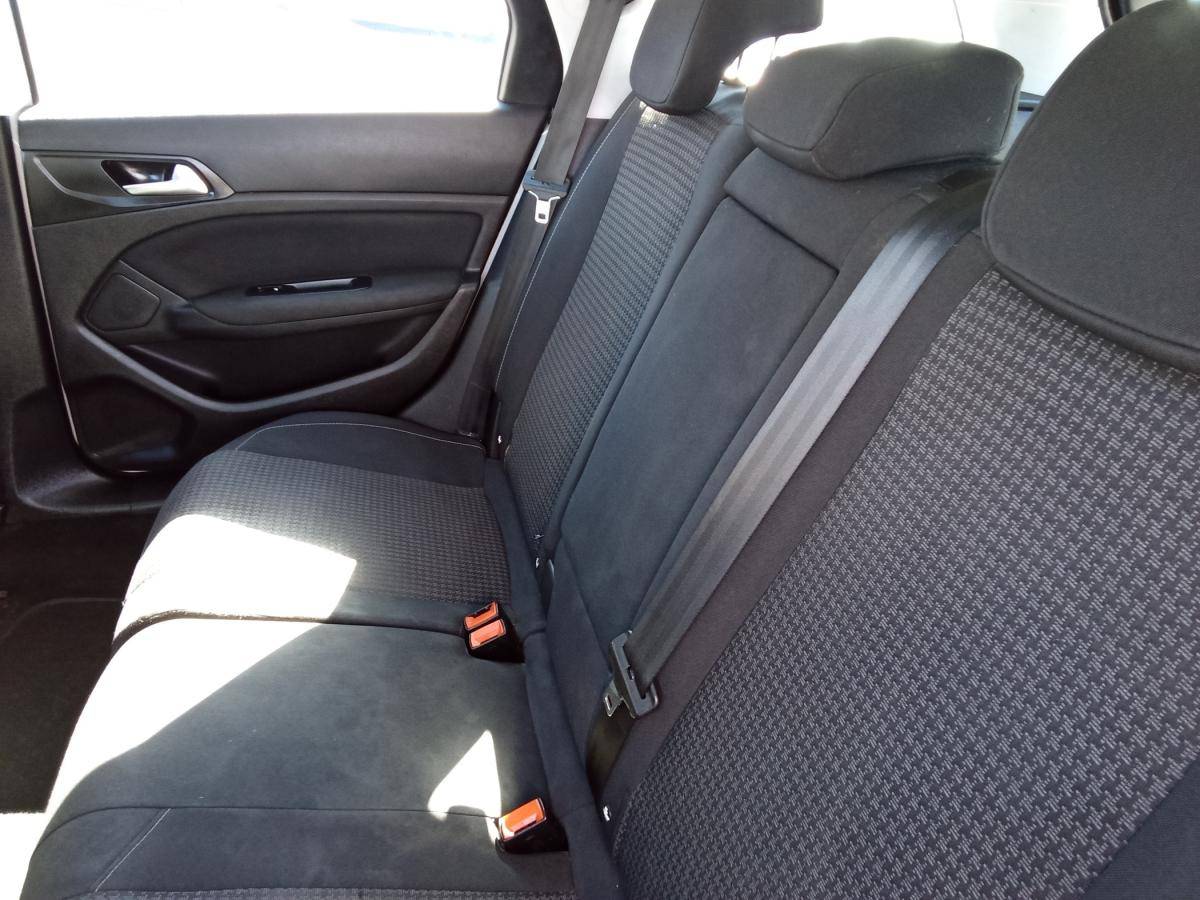 peugeot-308-2018-diesel-1560cc