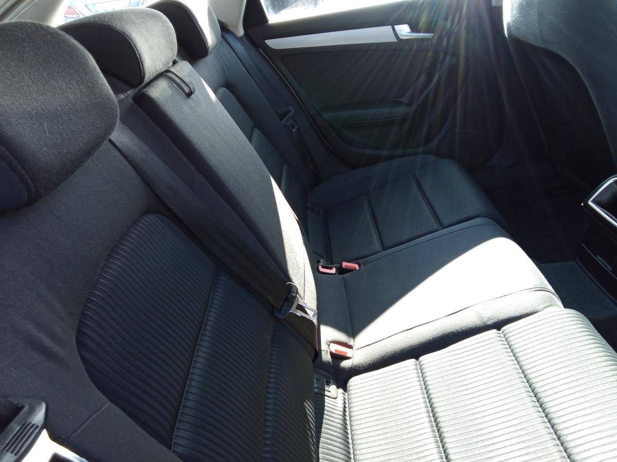 audi-a4-avant-2010-diesel-1968cc