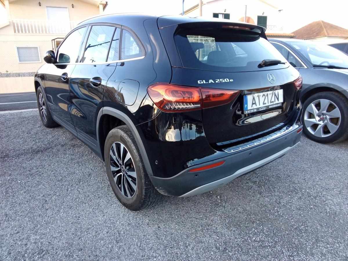 mercedes-benz-gla-2022-hibrido-a-gasolina-1332cc