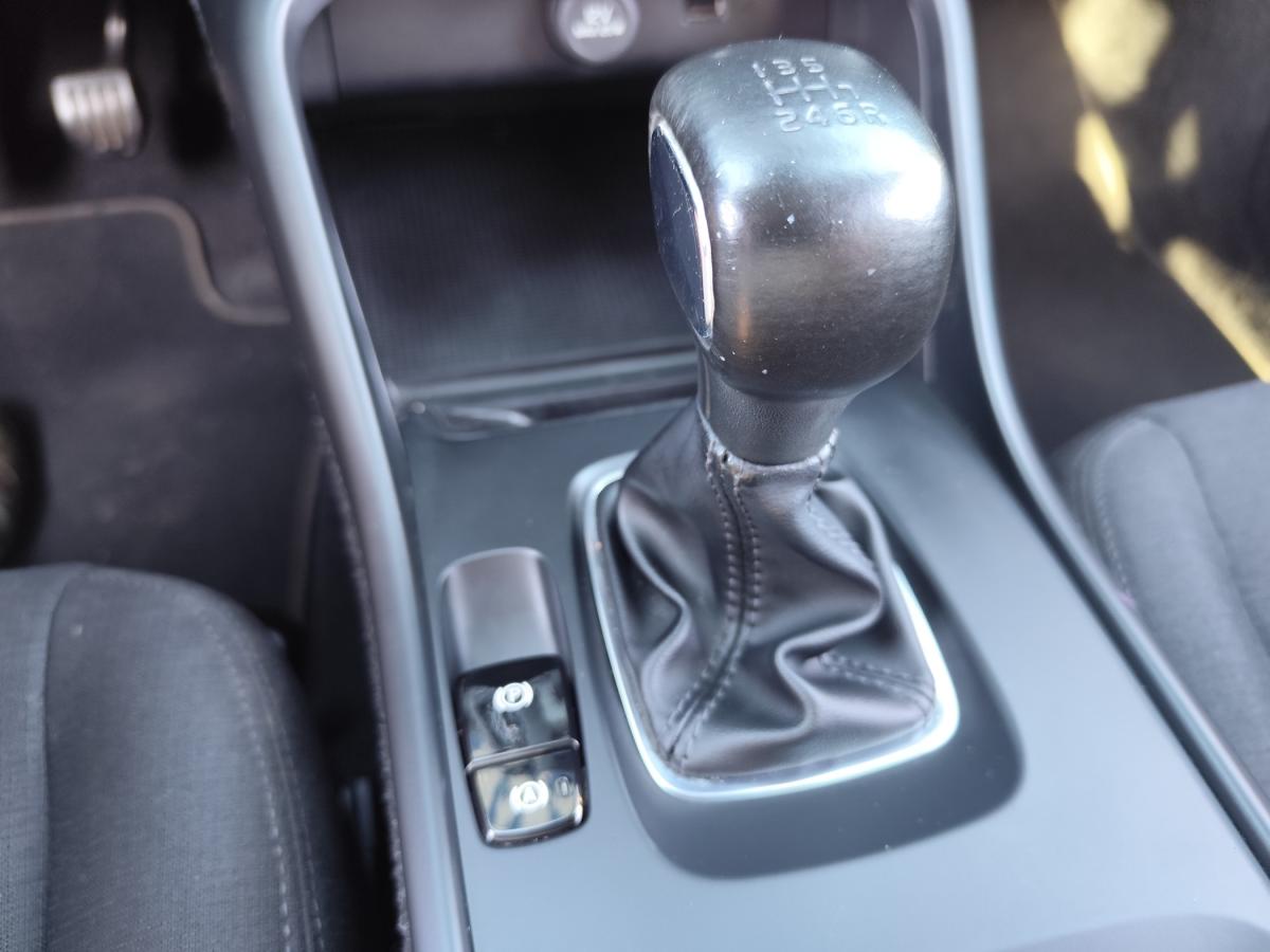 volvo-xc40-2021-gasolina-1477cc