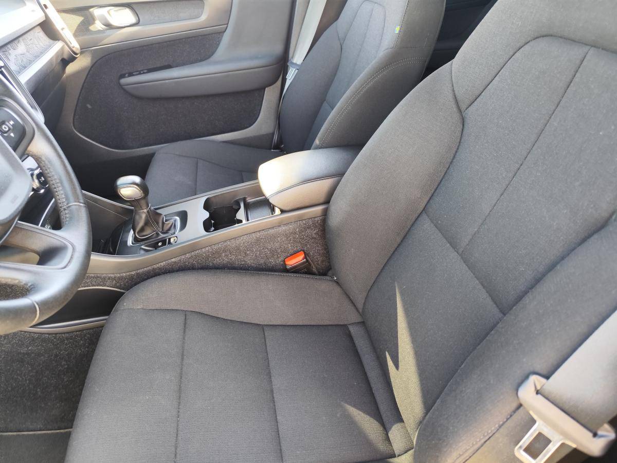 volvo-xc40-2021-gasolina-1477cc