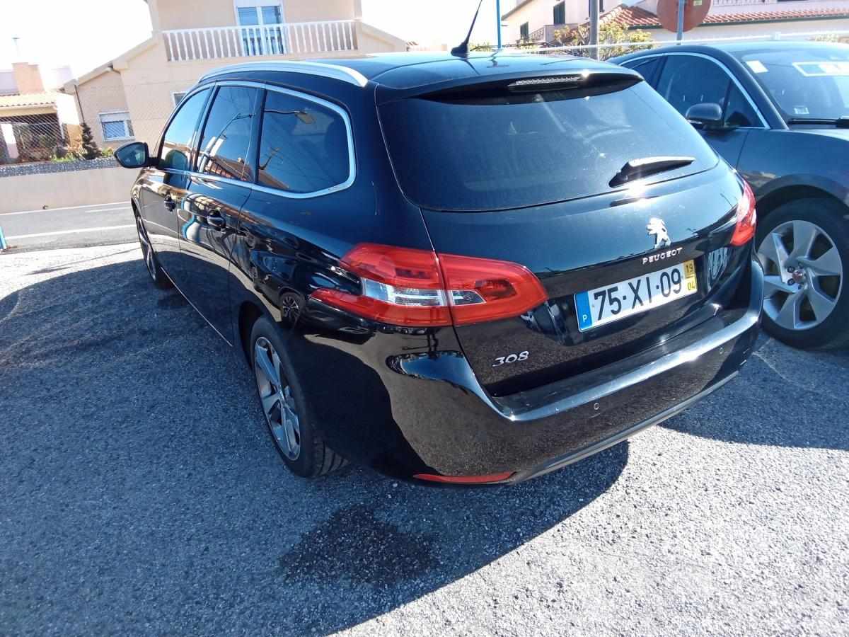 peugeot-308-sw-2019-diesel-1499cc