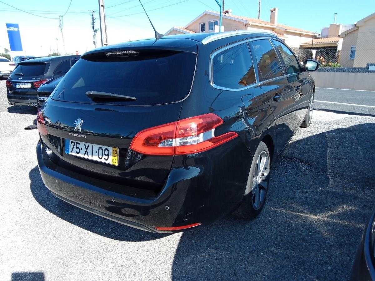 peugeot-308-sw-2019-diesel-1499cc