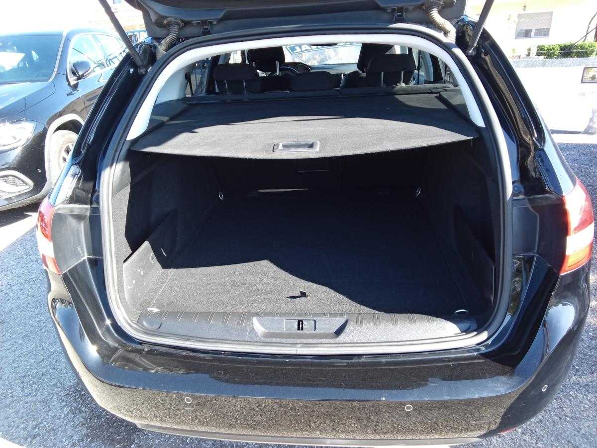 peugeot-308-sw-2019-diesel-1499cc