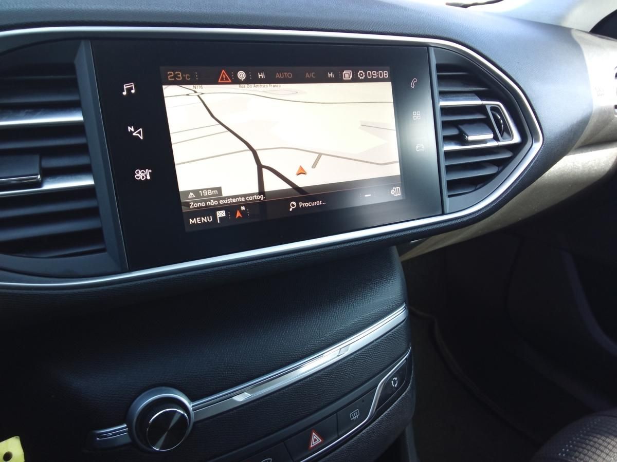 peugeot-308-sw-2019-diesel-1499cc
