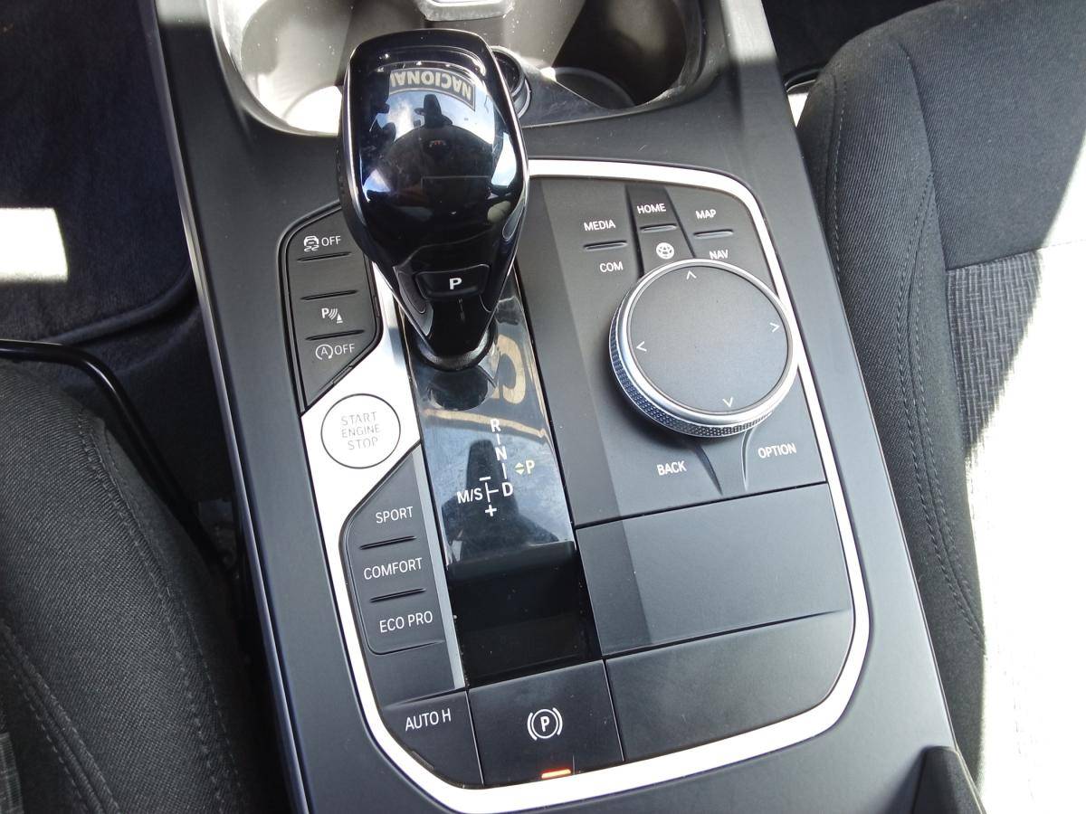 bmw-serie-2-2023-diesel-1496cc