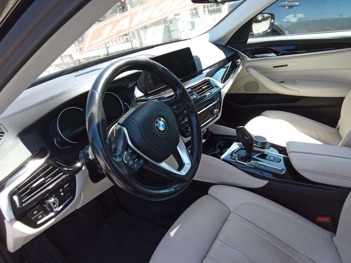 bmw-serie-5-2017-hibrido-a-gasolina-1998cc