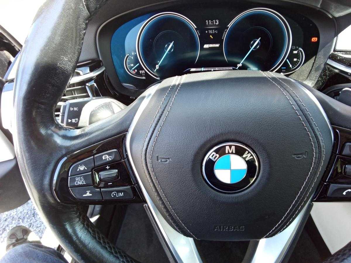 bmw-serie-5-2017-hibrido-a-gasolina-1998cc