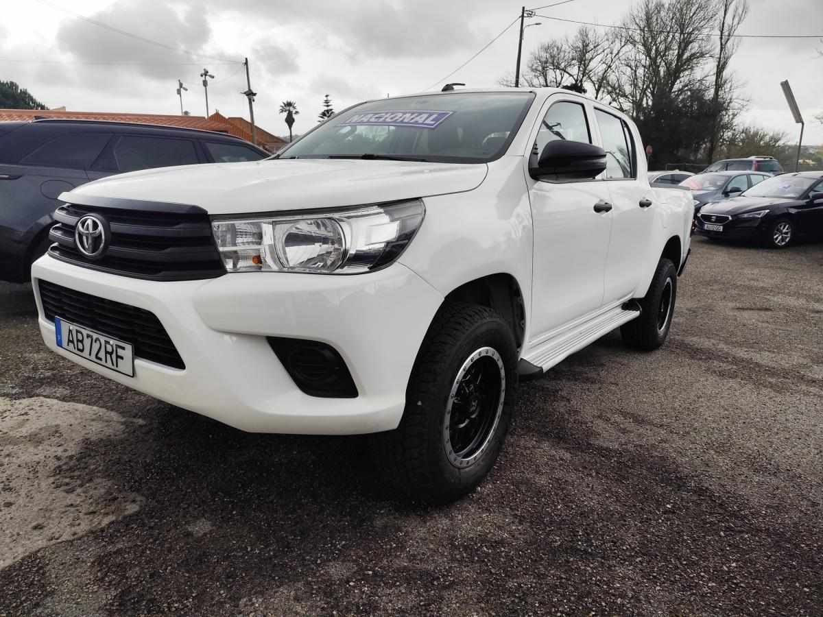 toyota-hilux-2020-diesel-2393cc