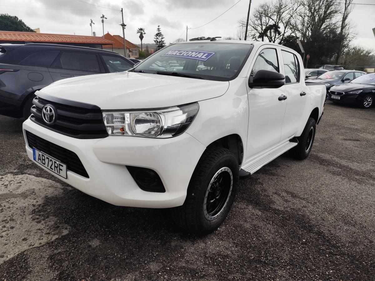 toyota-hilux-2020-diesel-2393cc