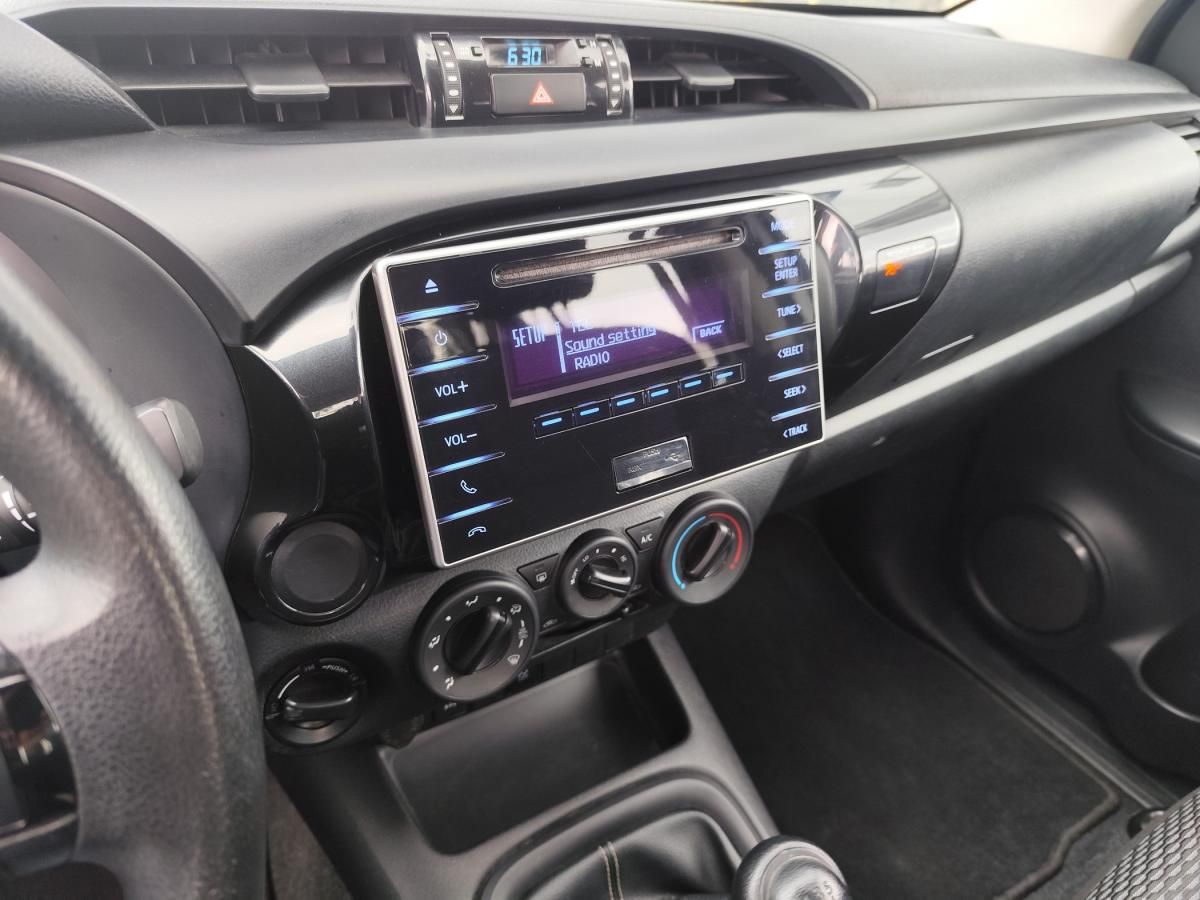 toyota-hilux-2020-diesel-2393cc