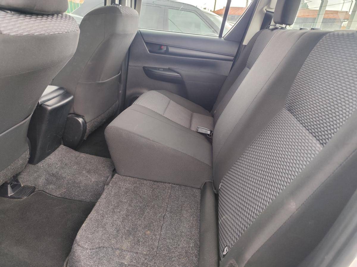 toyota-hilux-2020-diesel-2393cc