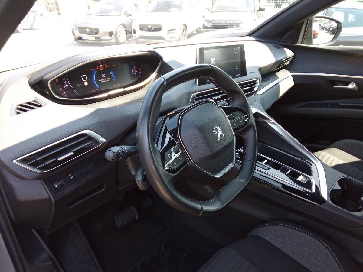 peugeot-5008-2023-diesel-1499cc