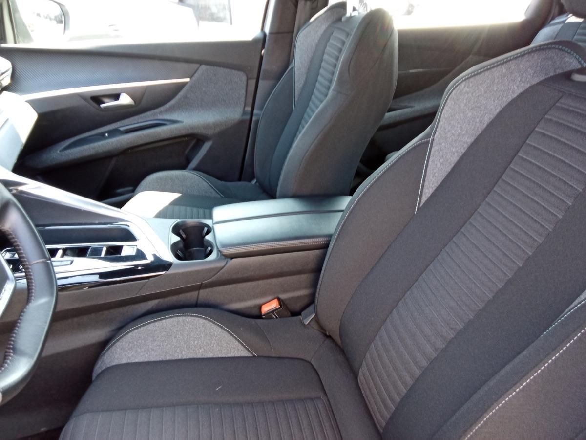 peugeot-5008-2023-diesel-1499cc