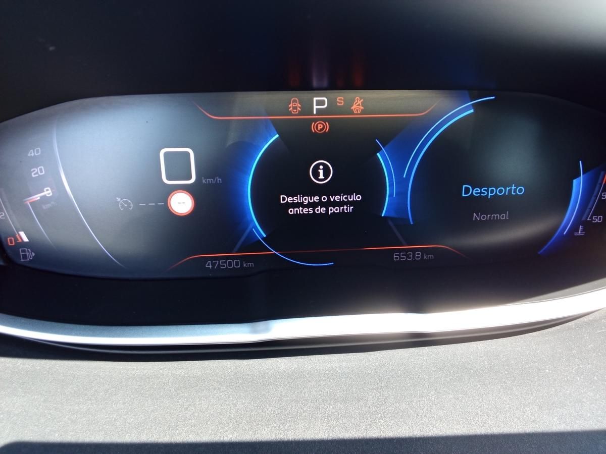 peugeot-5008-2023-diesel-1499cc