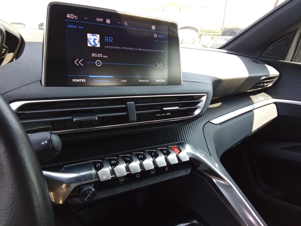 peugeot-5008-2023-diesel-1499cc