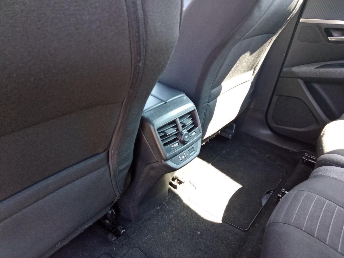 peugeot-5008-2023-diesel-1499cc