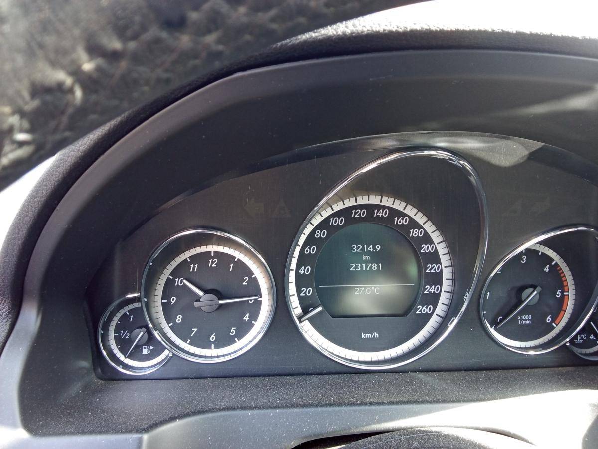 mercedes-benz-classe-e-2011-diesel-2143cc