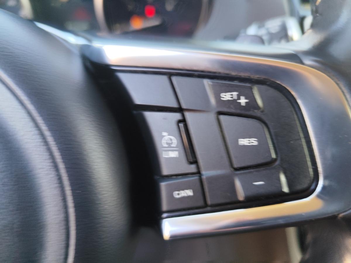 jaguar-f-pace-2018-diesel-1999cc