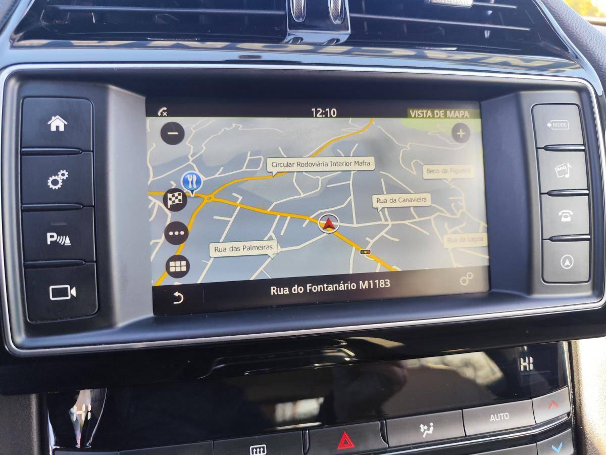 jaguar-f-pace-2018-diesel-1999cc