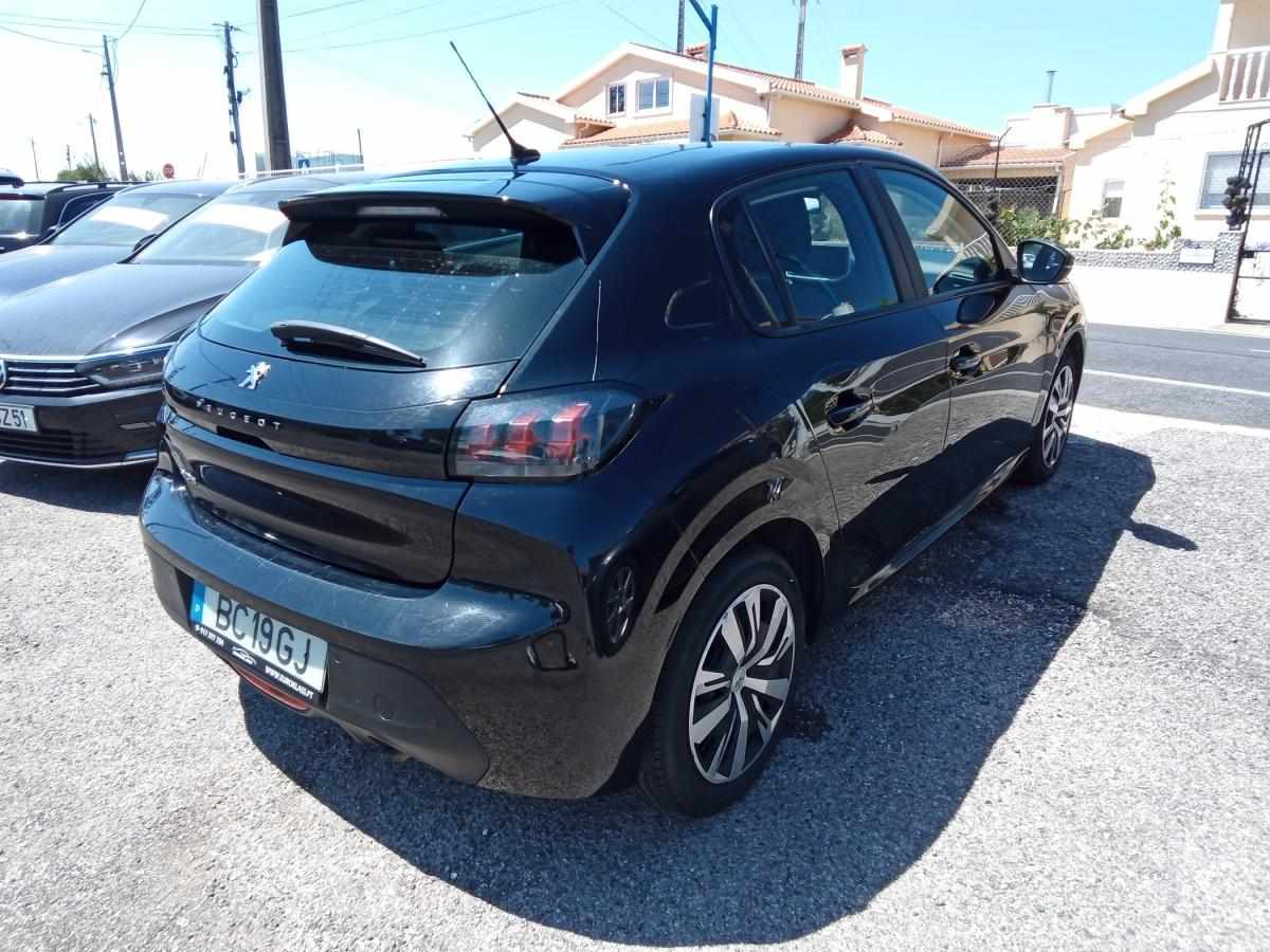 peugeot-208-2023-gasolina-1199cc