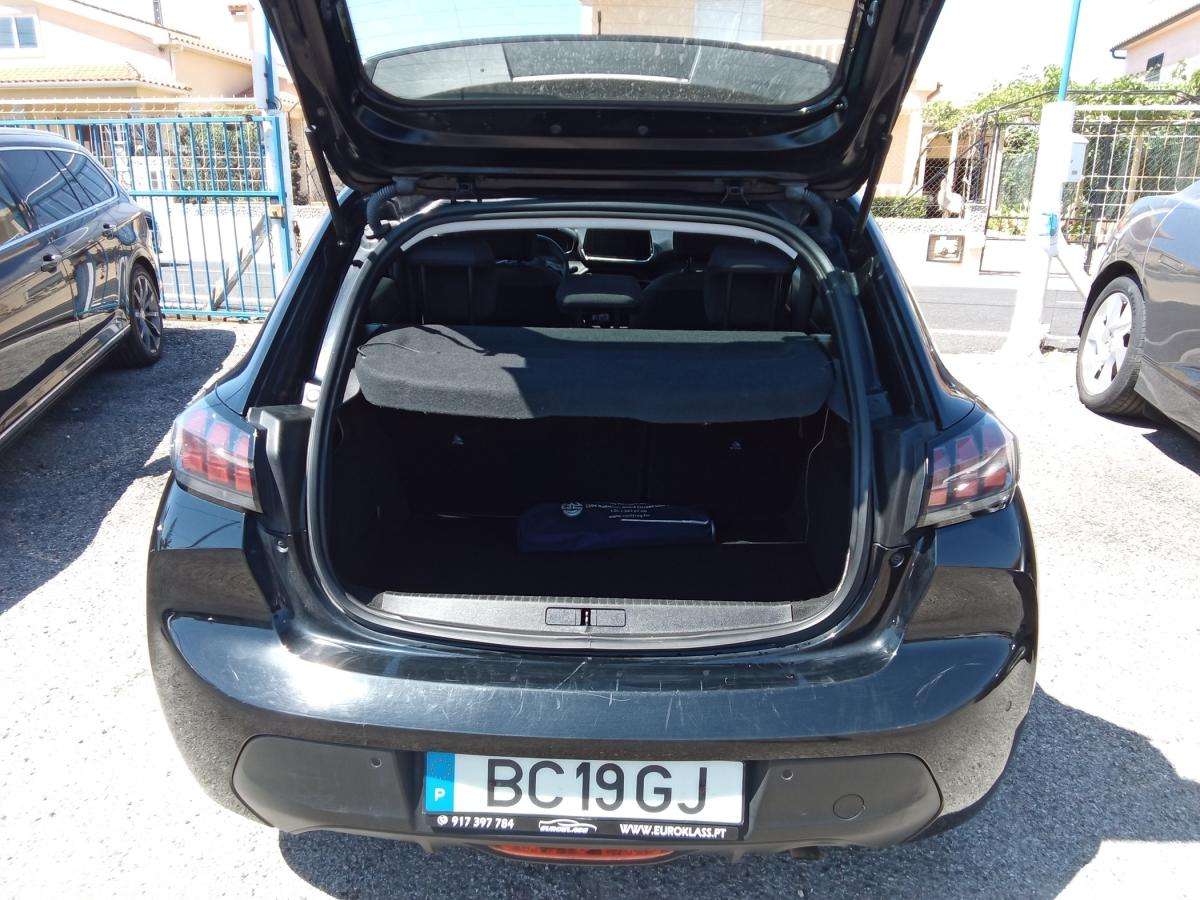 peugeot-208-2023-gasolina-1199cc