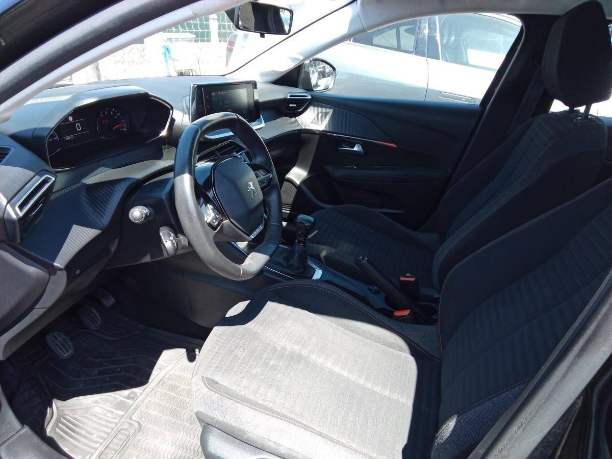 peugeot-208-2023-gasolina-1199cc
